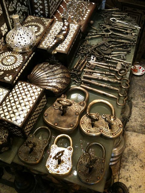 8 Instances When You Must Change Your Locks