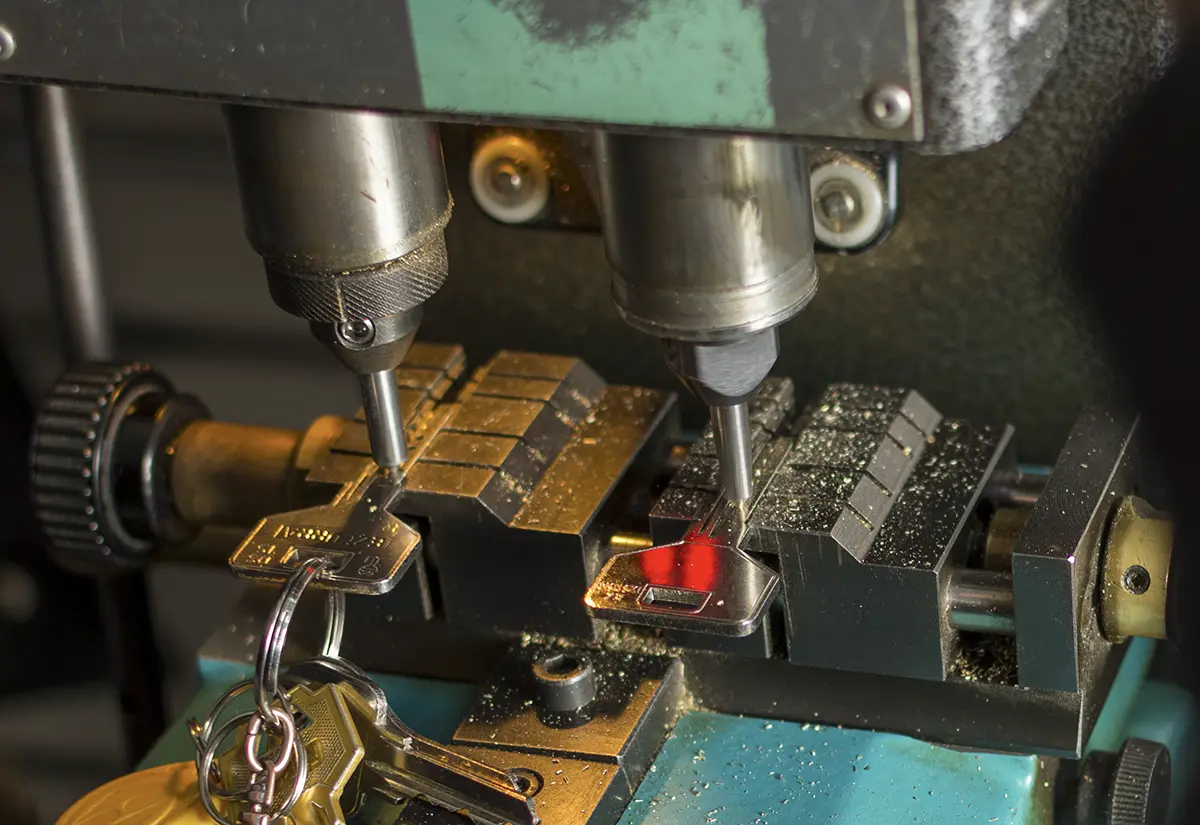 trustworthy honest services pricing phoenix locksmith