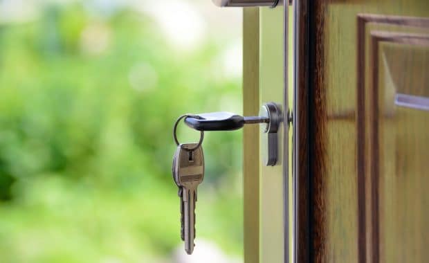 Manual Lock Problems, protect your home from thieves